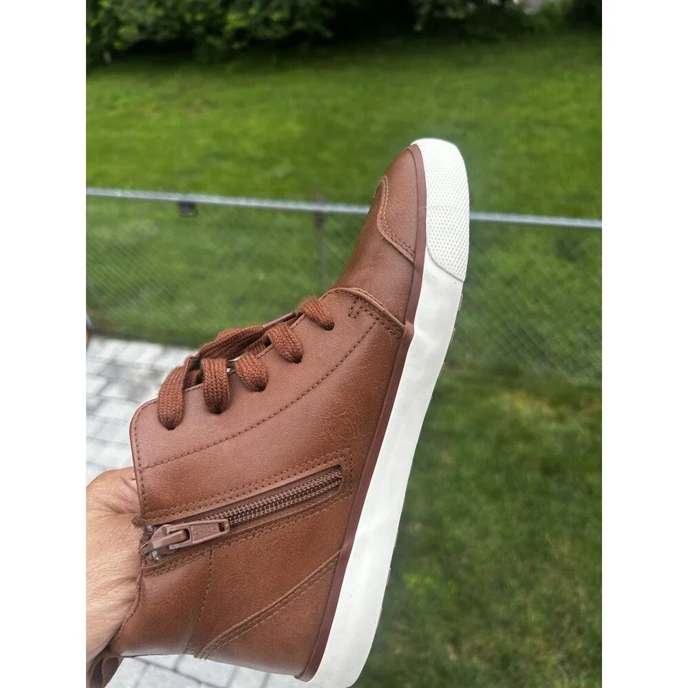 Wonder Nation Kids Size 4 Brown High Top Sneakers Lace Up Side Zip